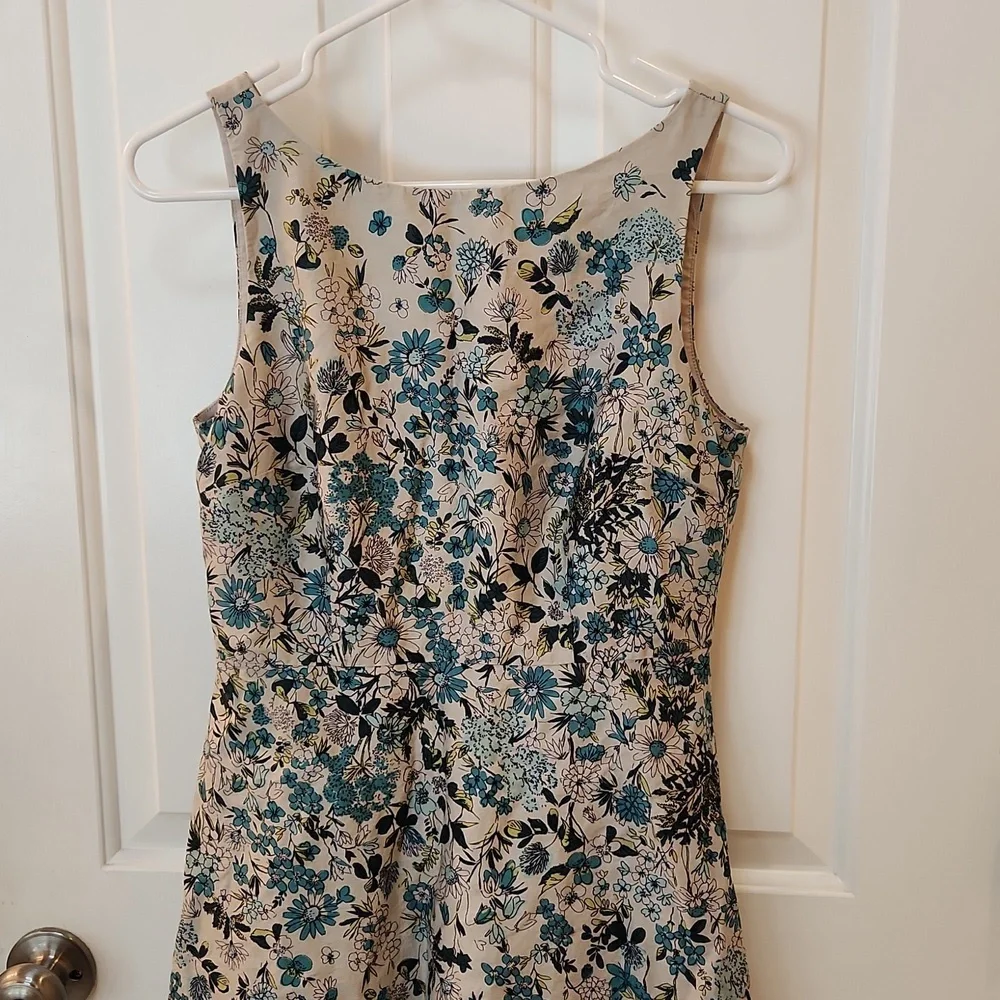 Loft Size 2 Floral Dress - Picture 2 of 4